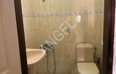 DAKAR POINT-E : Bel appartement non meublé à louer à Karak-école police