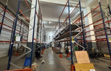 DAKAR HLM : Entrepôt logistique à louer à la Sodida