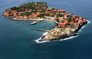 ILE DE GORÉE : Villa authentique à Gorée à vendre