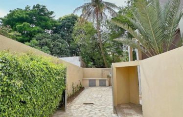 DAKAR FANN RÉSIDENCE : Villa 6 chambre à louer Fann Résidence