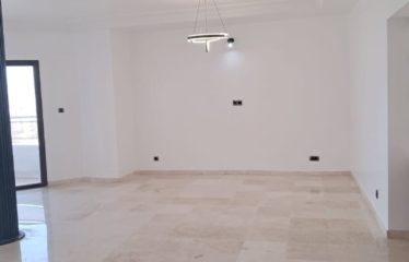 DAKAR PLATEAU : Appartement F5 à louer au Haut-Plateau