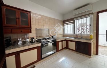 DAKAR MERMOZ : Villa sise à Fenêtre Mermoz de 170m2 à louer