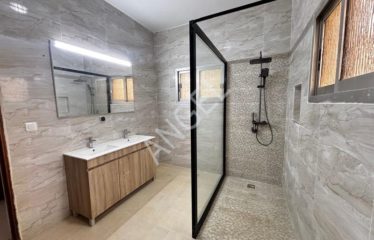 DAKAR HANN : Grande villa de 300m² aux Maristes à louer