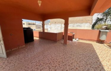 DAKAR MAMELLES : Très belle villa avec jardin à louer