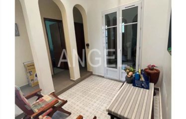 DAKAR SCAT URBAM : Très belle Villa R+1 à vendre sur un terrain de 200m2