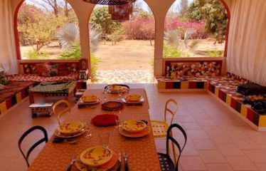 WARANG : Propriété composée de 2 petites villas à vendre