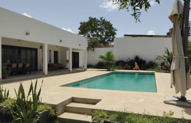 NGUERIGNE : Belle villa moderne non meublée avec piscine à louer