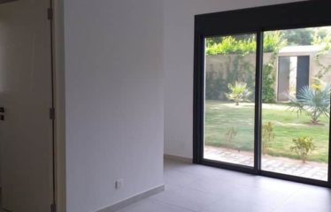 NGUERIGNE : Belle villa neuve contemporaine à vendre