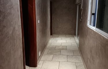 TOUBAB DIALAW : Villa luxueuse à louer