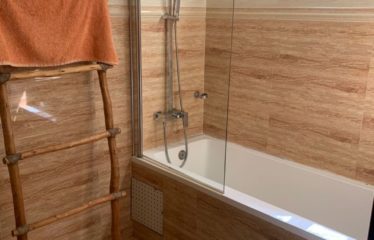 DAKAR ALAMDIES : Bel appartement F4 meublé à louer 1er étage