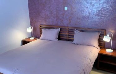 DAKAR ALAMDIES : Bel appartement F4 meublé à louer 1er étage
