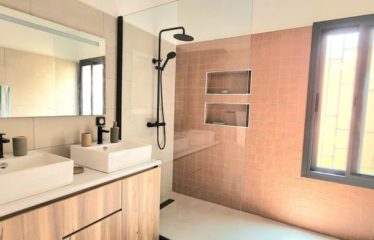 NGAPAROU : Villa contemporaine à louer