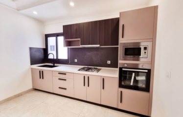 DAKAR AMITIÉ 3 : Appartement F4 de luxe 147 m² à louer