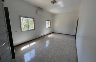 DAKAR ALMADIES : Villa à louer 4 chambres