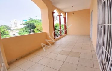 DAKAR ALMADIES : Villa à louer 5 chambres