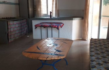 NGAPAROU : Villa à vendre en 3ème ligne de mer
