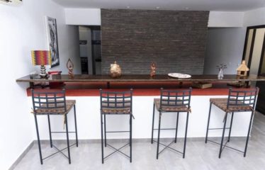 NGUERIGNE : Villa contemporaine plain pied 4 chambres avec piscine à vendre