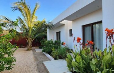 NGUÉRIGNE : Villa standing 4 chambres avec piscine à louer