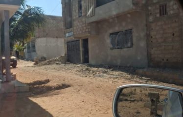 SANGALKAM : Maison a vendre en finition – Titre foncier