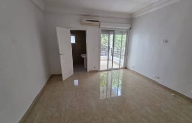 DAKAR SACRÉ COEUR : Villa à louer R+2