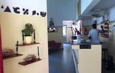 DAKAR : HOTEL MONACO PLAGE – Vente