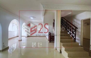 DAKAR ALMADIES : Villa à vendre – Ngor almadies 16 -17