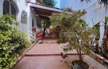 DAKAR ALMADIES : Villa à vendre – Ngor almadies 16 -17