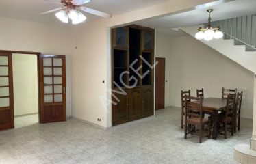 DAKAR HANN : Grande villa de 300m² aux Maristes à louer