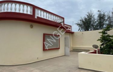 DAKAR HANN : Grande villa de 300m² aux Maristes à louer