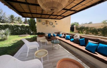 NGAPAROU : Superbe villa à vendre proche Piste des Milliardaires