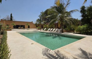 NGAPAROU : Villa de charme à vendre proche Piste des Milliardaires