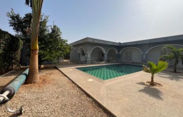 NGAPAROU : Jolie villa à vendre – emplacement idéal