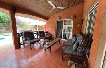 SALY : Villa avec piscine à vendre proche Ecole Jacques Prévert