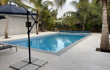 NGUÉRIGNE : Luxueuse Villa de 1 704 m² à vendre