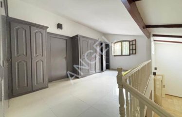 DAKAR ALMADIES : Villa à louer proche de l’hôtel Méridien