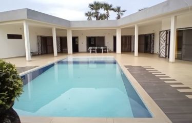 SALY : Belle villa moderne proche LYCEE J. PREVERT à à vendre