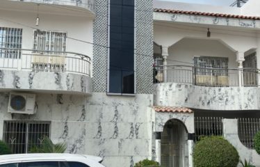 DAKAR HANN : Villa R+1 à louer aux Maristes