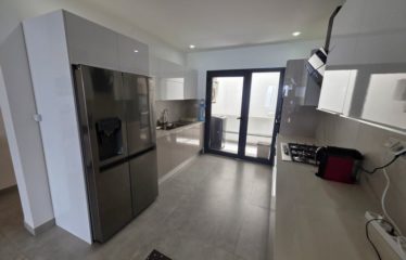 DAKAR NGOR : Appartement meublé pied dans l’eau à louer au Virage