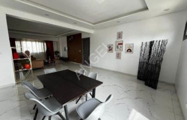 DAKAR MRMOZ : Appartement neuf à louer vide
