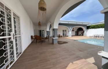 NGAPAROU : Villa neuve à louer meublée