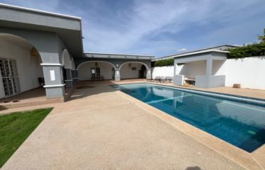 NGAPAROU : Villa neuve à louer meublée