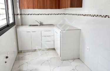 DAKAR HANN : Appartement à louer dans un immeuble aux Maristes