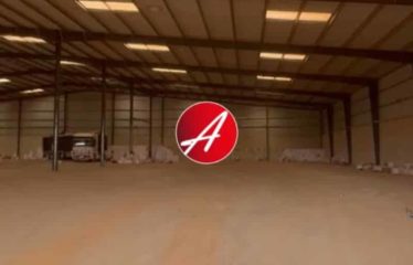DIAMNIADIO : Hangar à louer 4050 m2
