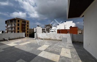 DAKAR ALMADIES : Appartement à louer 1er et 2e étage