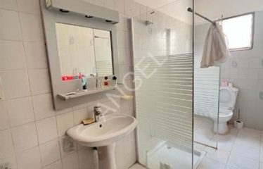 DAKAR ALMADIES : Belle et Grande villa à louer