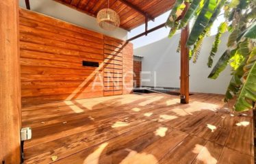 DAKAR POINT-E : Belle villa avec un jardin et une piscine à louer