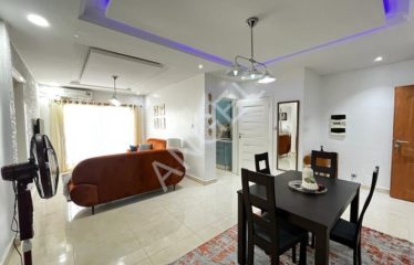 DAKAR POINT-E : Belle villa avec un jardin et une piscine à louer