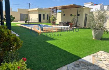 NGAPAROU : Villa R+1 5 chambres à louer