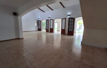 DAKAR ALMADIES : Villa aux Almadies à louer