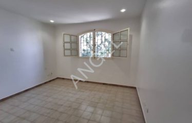 DAKAR ALMADIES : Villa aux Almadies à louer